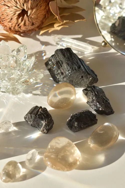 Can You Wear Black Tourmaline And Clear Quartz Together
