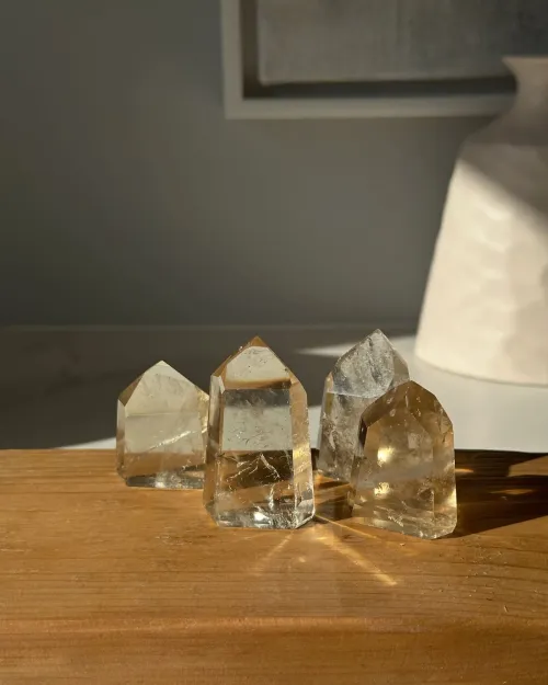 Close-up of quartz texture showing natural formation