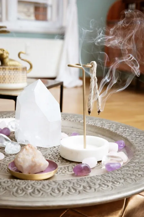 Quartz cluster with light filtering through natural structure